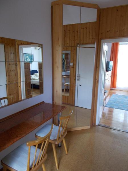 Liliom Apartments Balatonfuered ภายนอก รูปภาพ